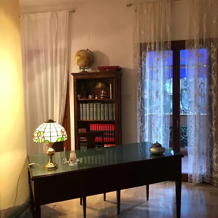 Nadia Guest house *